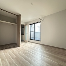 大きな収納のある居室