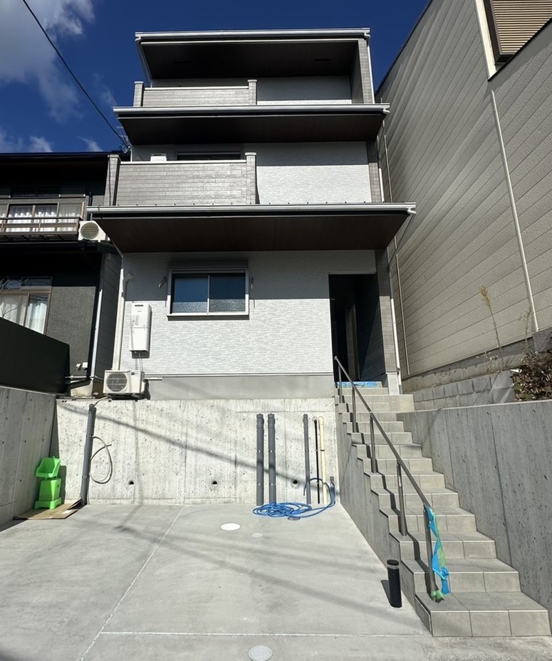 新築共同住宅 ※建設中※紫野郷ノ上町