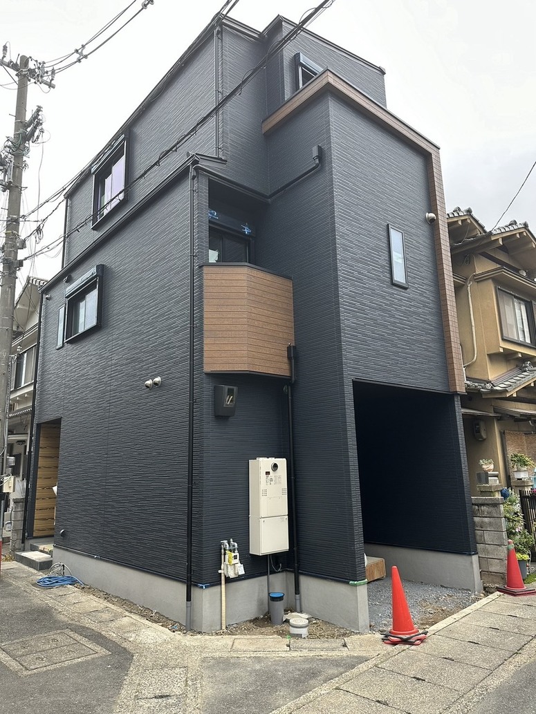 新築戸建て ※建設中※桂南滝川町